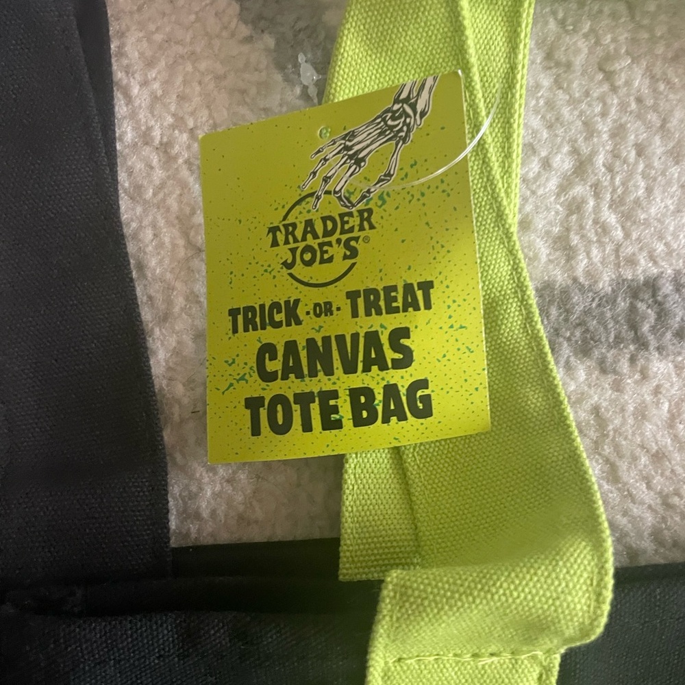 NWT Trader Joe's Halloween Tote Bag Set